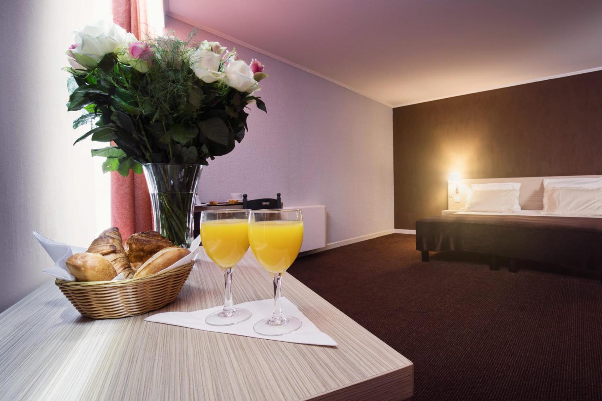 אנטיב Hotel De L'Etoile מראה חיצוני תמונה